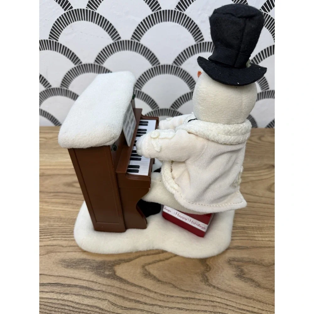 Hallmark 2005 Musical Plush Snowman Playing PIANO Christmas Jingle Pals - READ
